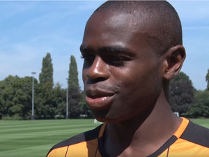 Supporting image for story: WATCH: Wolves announce signing of Prince Oniangue