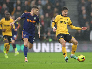 Supporting image for story: Wolves defender proud of team 'spirit' in Newcastle draw