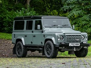 Supporting image for story: Guy Ritchie’s Land Rover Defender could reach up to £85,000 under the hammer