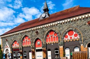 A Wyeside Arts Centre plan to replace external doors at the Grade 2 listed venue, has been approved