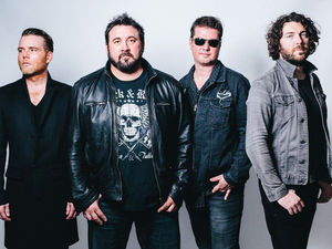 Supporting image for story: King King back in Birmingham