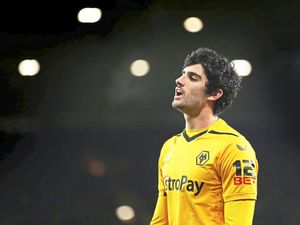 Supporting image for story: Wovles' Goncalo Guedes leaves on season-long loan 