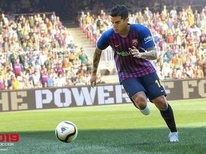 Supporting image for story: Is Pro Evolution Soccer 2019 good enough to beat Fifa 19?