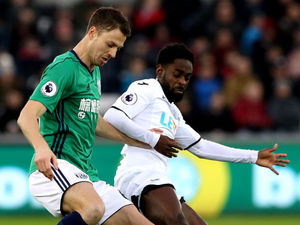 Supporting image for story: Jonny Evans: Positive Pardew will turn West Brom's form around