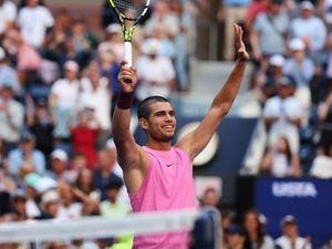 Supporting image for story: Carlos Alcaraz thrills US Open crowd as he eases into quarter-finals