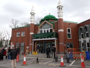 Supporting image for story: Man who took axe into mosque had zip ties and balaclava, court hears