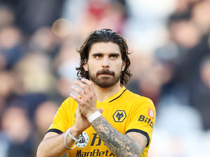 Supporting image for story: Wolves won't risk dressing room harmony by 'busting pay structure'