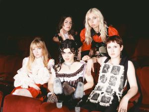 Supporting image for story: The Last Dinner Party to resume tour after cancelling earlier dates