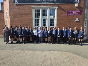 Supporting image for story: Mayor praises pupils who are '100 per cent credit to themselves and their school'