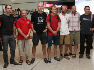 Supporting image for story: Thai cave rescue: 'We're not heroes,' says group including pair from Shropshire and Mid Wales