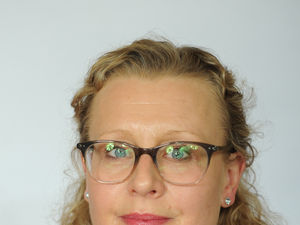 Supporting image for story: More support for parents of premature babies