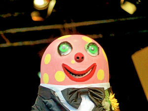 Supporting image for story: No barrel un-scraped in Saturday ratings fight