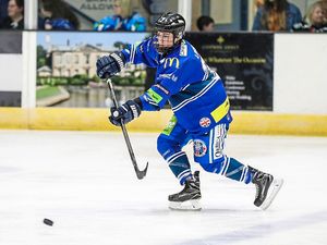 Supporting image for story: Telford Tigers bring in Ollie Lord