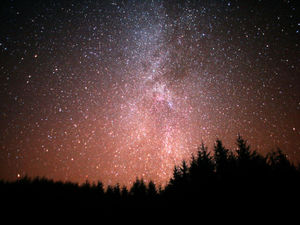 Supporting image for story: Best places in Black Country and Staffordshire to watch dramatic meteor shower set to peak tonight