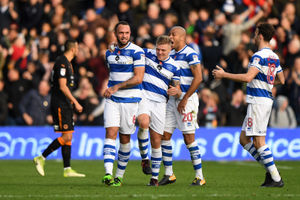Joel Lynch of Queens Park Rangers and Jake Bidwell of Queens Park Rangers celebrate (AMA)