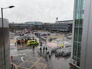 Supporting image for story: Heathrow passengers stranded for hours at bus stops after ‘pepper spray’ attack