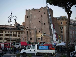 Supporting image for story: Bid to reach worker trapped in medieval tower that partially collapsed in Rome