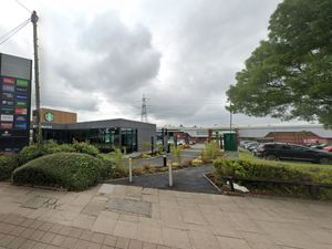 Oldbury Green Retail Park. Pic: Google Maps. Permission for reuse for all LDRS partners.