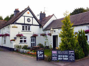 Supporting image for story: The Plough Inn, School Road, Trysull