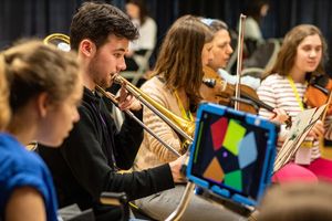 Supporting image for story