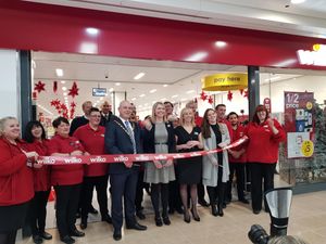 Supporting image for story: Hundreds flock to opening of Wolverhampton's new Wilko store