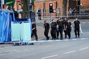 Officers have been searching the area but no weapon had been found by Friday morning. Photo: SnapperSK