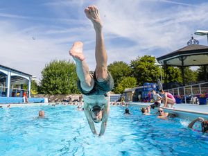 Supporting image for story: In Pictures: Records tumble and reindeer stop traffic in 2025 weather highlights