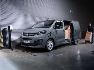 Supporting image for story: Vauxhall releases electric Vivaro-e