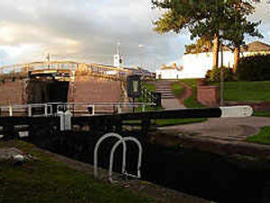 Supporting image for story: Canal restaurant to pull in visitors