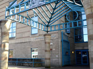 Supporting image for story: Wolverhampton businessman was 'kidnapped outside city centre offices for £19,000 ransom'