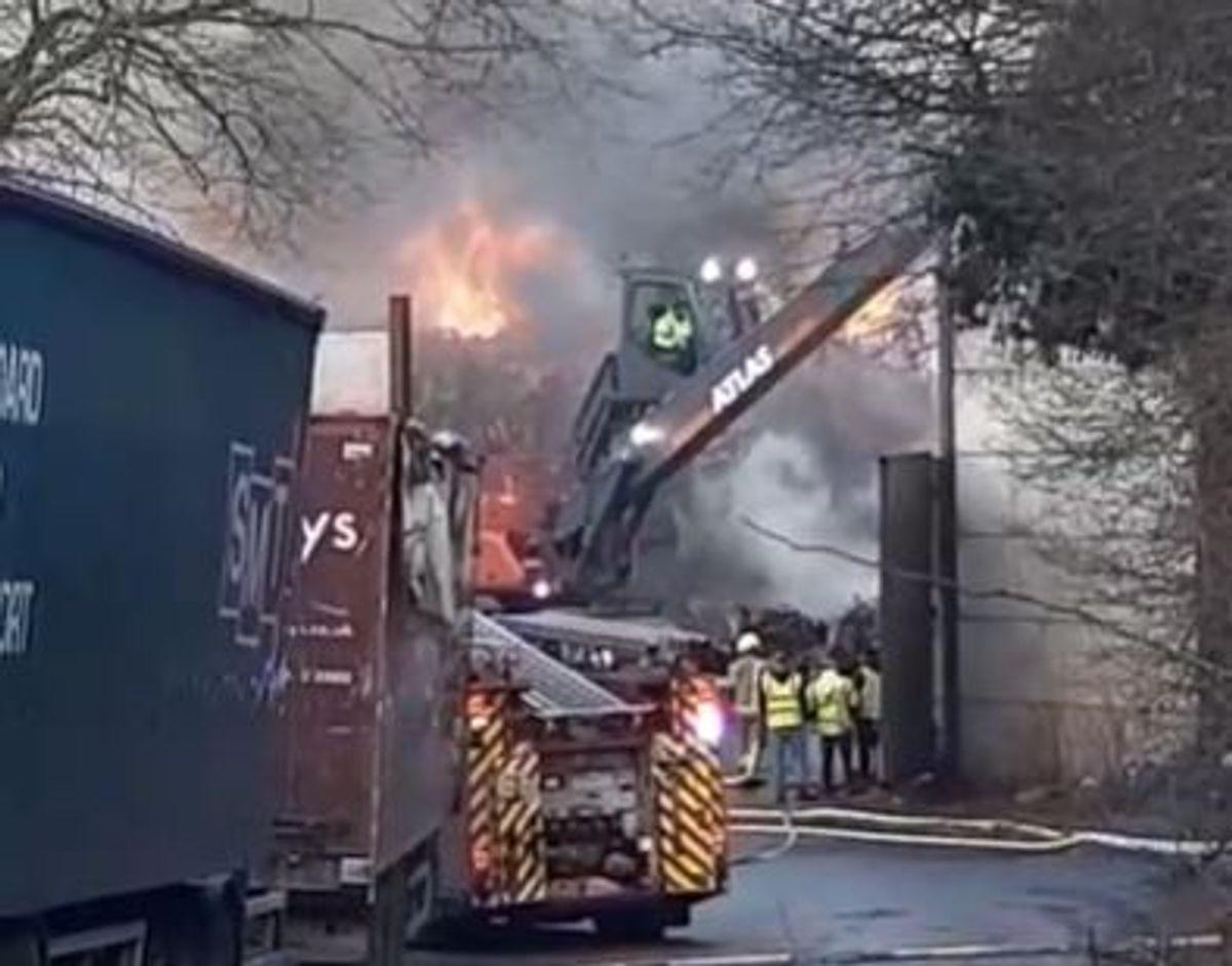 Kingswinford scrapyard fire LIVE: Residents warned to stay away as fire rages