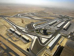 Supporting image for story: Shropshire quarry's rock builds Bahrain F1 race circuit