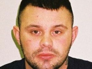 Supporting image for story: Police appeal to find missing prisoner who may be in Shropshire 