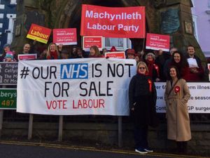 Supporting image for story: 'NHS not for sale': Protest over Donald Trump's UK visit
