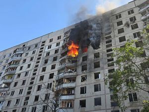 Supporting image for story: Couple killed in missile attack on Odesa