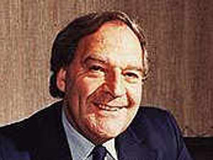 Supporting image for story: Ex-union leader in BT battle dies, 83