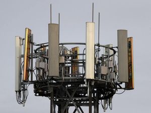 Supporting image for story: 5G ‘could boost UK businesses by £15.7 billion a year by 2025’