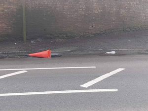 Supporting image for story: Delight as problem pothole that wrecked two cars' tyres is finally repaired