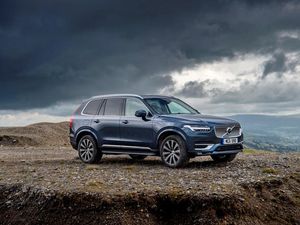 Supporting image for story: First Drive: Volvo’s new XC90 B5 sharpens up an already capable SUV