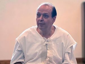 Supporting image for story: Texas Supreme Court halts execution of man in shaken baby case