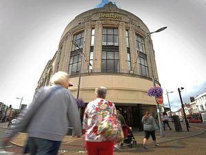 Supporting image for story: ScS to close all House of Fraser concessions  
