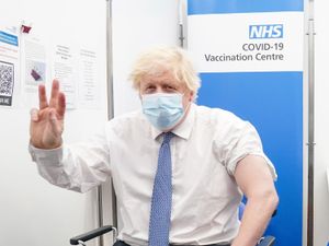 Supporting image for story: Boris Johnson considering imposition of new coronavirus restrictions