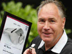 Supporting image for story: Ref Kelvin first to receive award