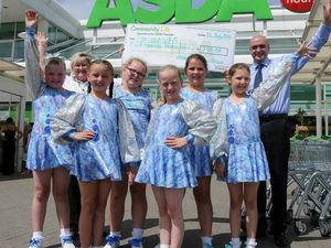 Supporting image for story: Telford dancers set toes tapping in store