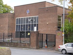 Supporting image for story: Man arrested and released after Manchester synagogue attack rearrested