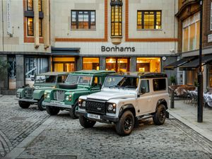 Supporting image for story: The history of the Land Rover Defender