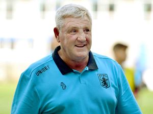 Supporting image for story: Confirmed: Steve Bruce to remain as Aston Villa manager