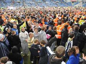 Supporting image for story: Pictures of all the match action