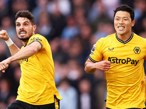 Supporting image for story: Wolves v Villa: Three battles that will be key to derby day