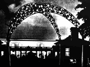 Supporting image for story: When town's illuminations were cancelled because they attracted too many Black Country folk